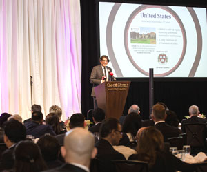 Community Building Extends to Diaspora in Houston