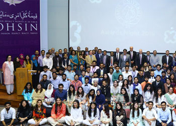 HU Awards Night Held for Class of 2019 Graduates