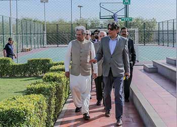 Federal Minister for Education Shafqat Mahmood Visits Habib University